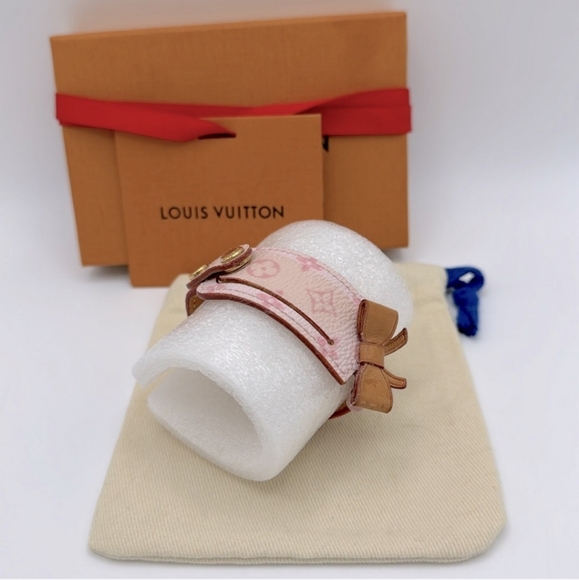 Louis Vuitton Monogram Cherry Blossom Address Wish Bracelet Pink Full In… - Picture 2 of 8